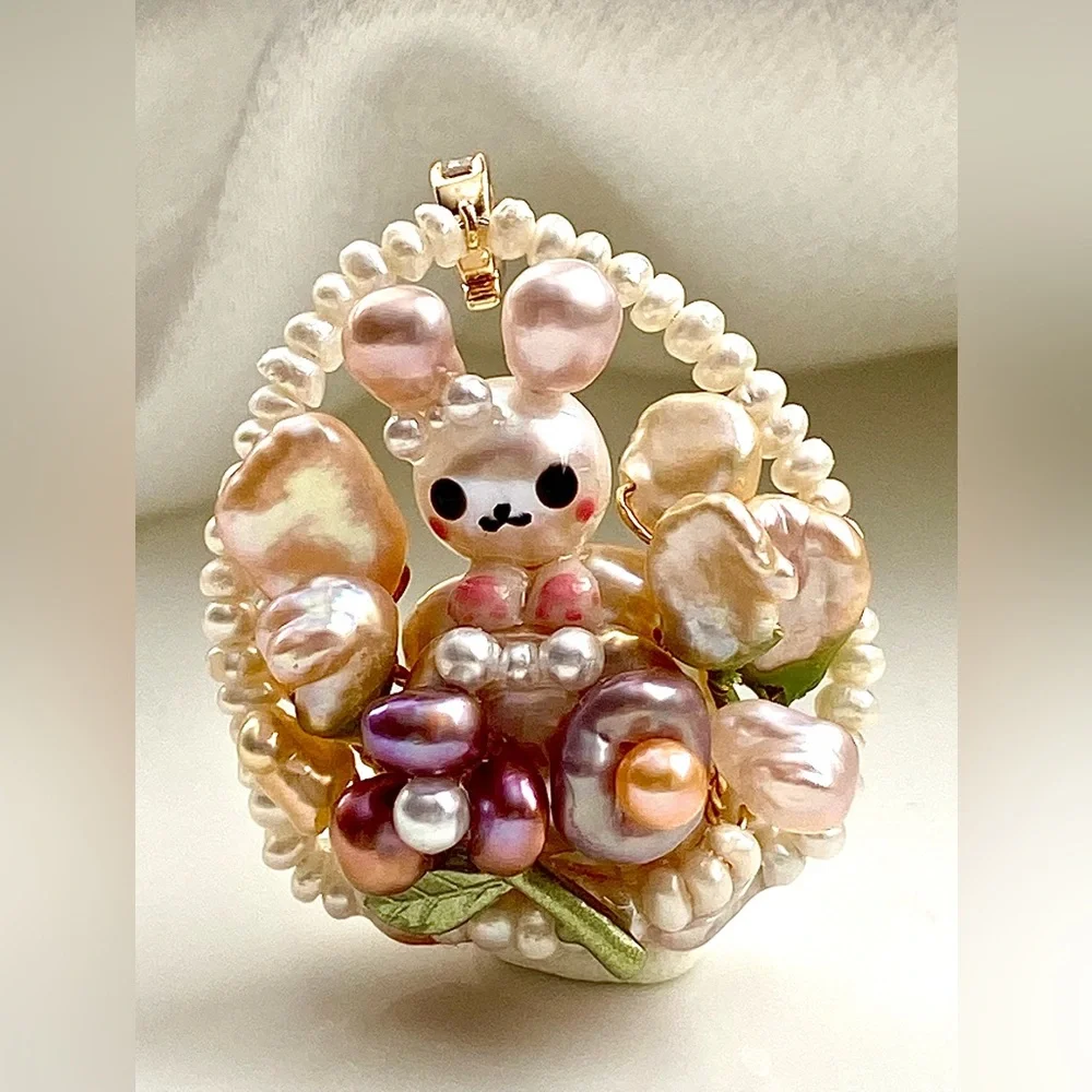 P203-Handmade High Quality Bunny Easter Basket Detachable Pendant - Picture 3 of 11